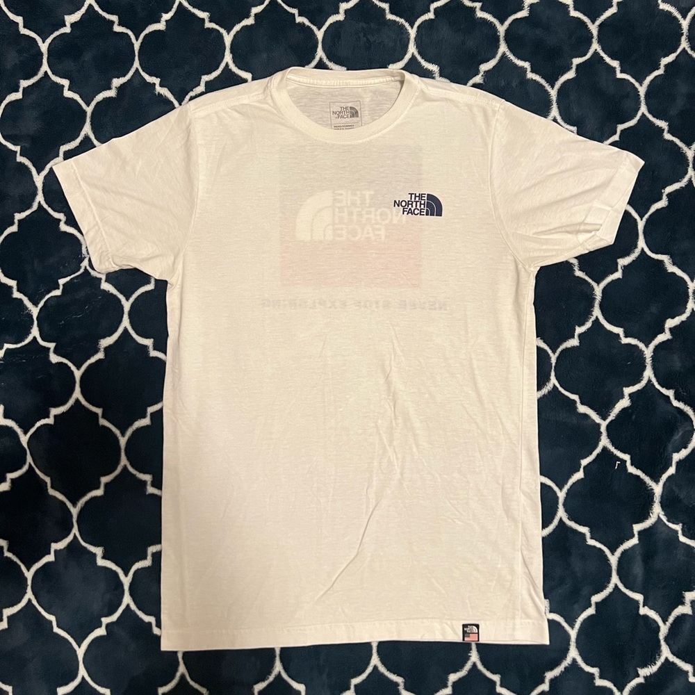 USA Northface T-shirt